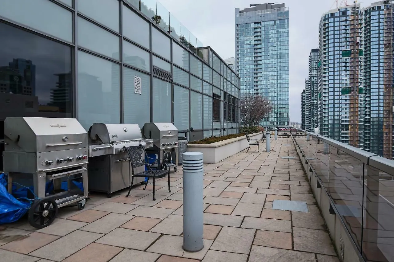 Micasa Suites - Stylish Condo In The Heart Of Downtown Toronto